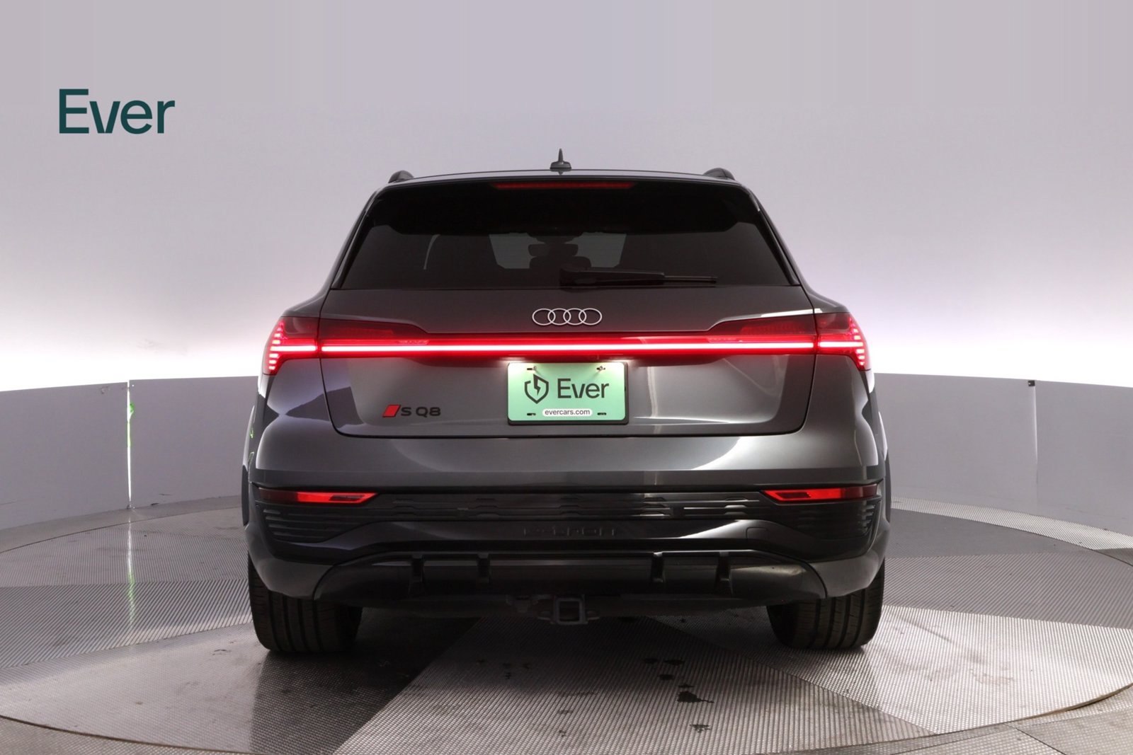 Used 2024 Audi SQ8 e-tron Premium Plus w/ Black Optic Package AWD/4WD image 15