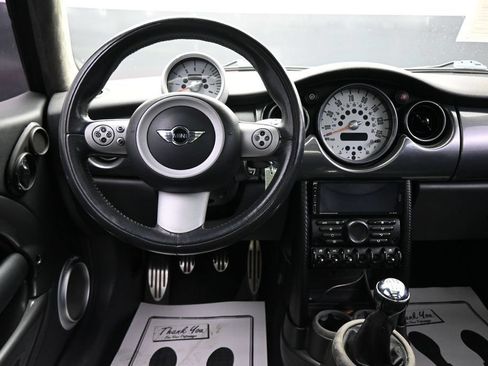 Used 2006 MINI Cooper S FWD image 13