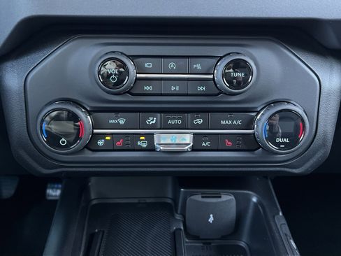 New 2025 Ford Bronco Outer Banks image 21