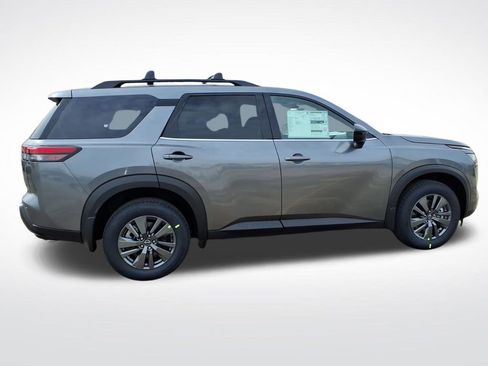 New 2026 Nissan Pathfinder SV image 8