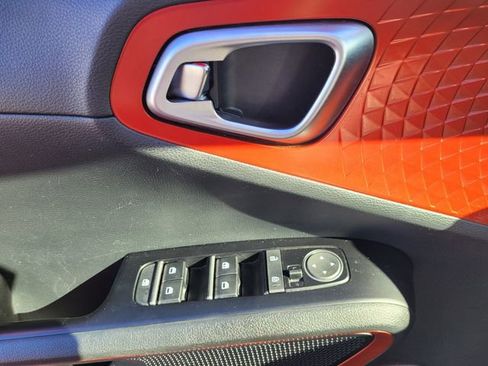 Used 2024 Kia Soul GT-Line w/ GT-Line Technology Package image 27