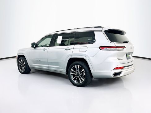 Used 2021 Jeep Grand Cherokee L Overland w/ Advanced Protech Group III AWD/4WD image 5