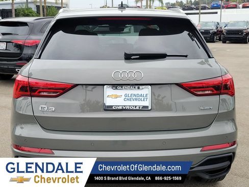 Used 2023 Audi Q3 2.0T Premium AWD/4WD image 12