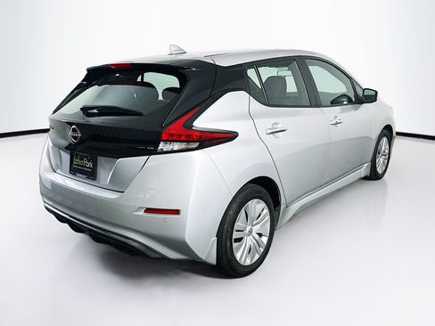 Used 2024 Nissan Leaf S FWD image 9