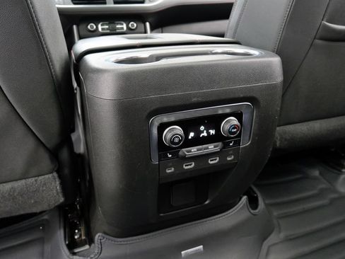 Used 2023 Chevrolet Suburban RST w/ Luxury Package AWD/4WD image 20