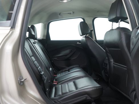 Used 2017 Ford C-MAX Titanium w/ Equipment Group 301A image 12