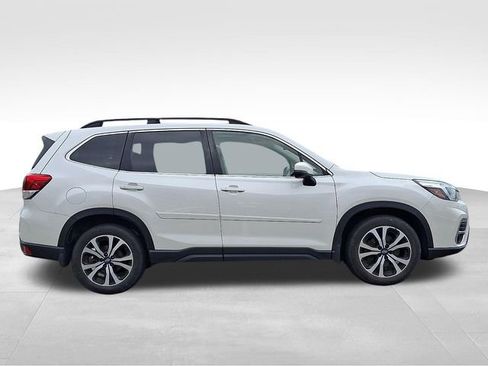 Used 2021 Subaru Forester Limited image 7