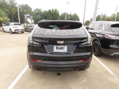 Used 2019 Cadillac XT4 Sport FWD image 10