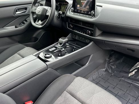 New 2026 Nissan Rogue SV AWD/4WD image 16