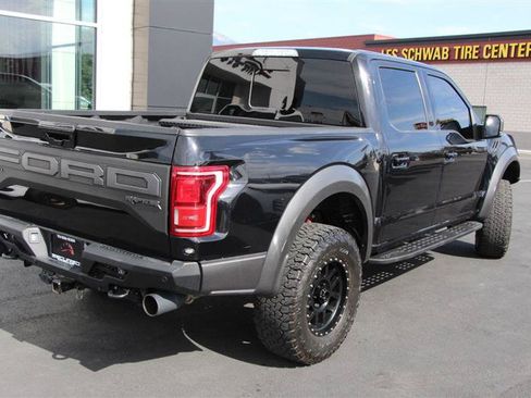Used 2019 Ford F150 Raptor w/ Equipment Group 802A Luxury AWD/4WD image 8