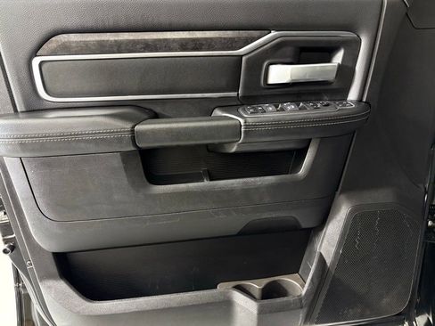 Used 2024 RAM 2500 Big Horn w/ Bed Utility Group image 14