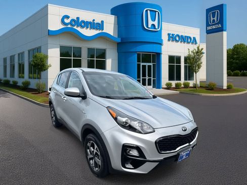Used 2021 Kia Sportage LX image 9