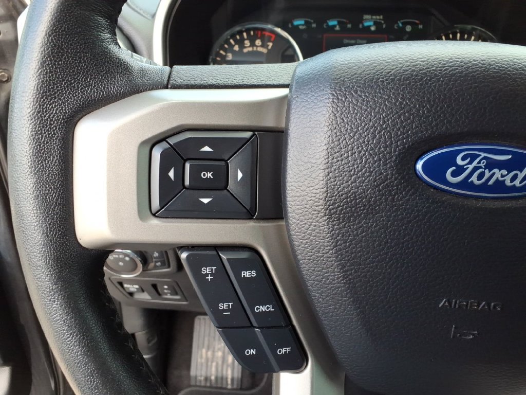Used 2019 Ford F150 Lariat w/ Equipment Group 502A Luxury AWD/4WD image 35