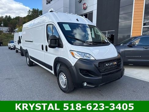 Used 2025 RAM ProMaster 3500 w/ Convenience Group image 1
