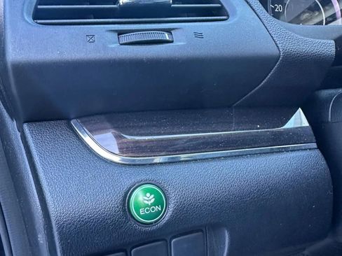 Used 2015 Honda CR-V EX-L image 18