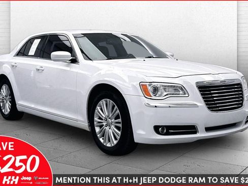 Used 2013 Chrysler 300 AWD w/ Driver Convenience Group image 1