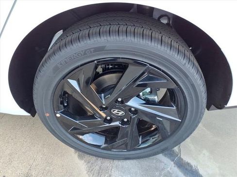 New 2026 Hyundai Elantra Sport image 19