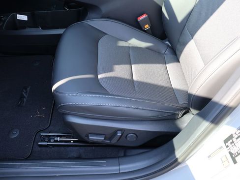 New 2025 Kia EV6 Light w/ Light LR Technology Package image 39