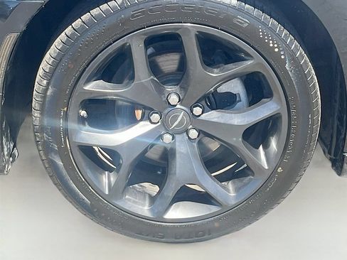 Used 2022 Chrysler 300 S RWD image 34