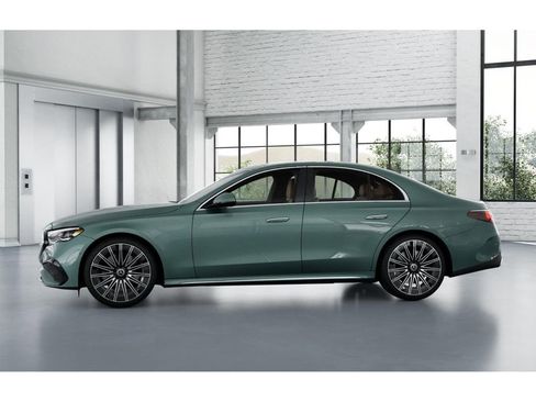 New 2026 Mercedes-Benz E 450 4MATIC Sedan image 35