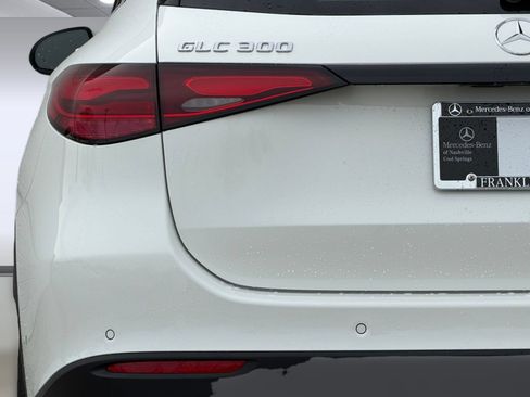 Used 2026 Mercedes-Benz GLC 300 image 11