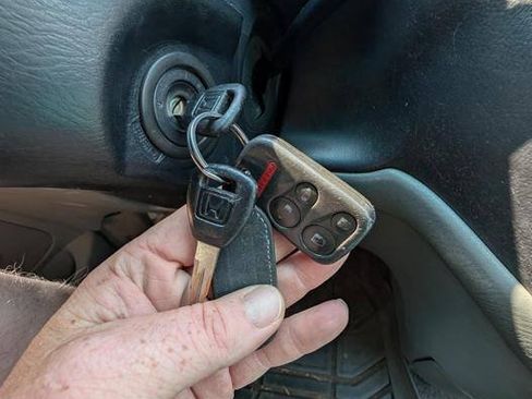 Used 2000 Honda Odyssey EX image 37