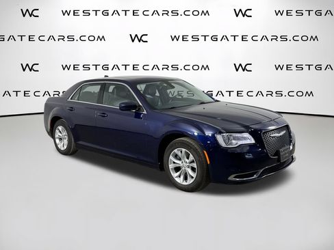 Used 2016 Chrysler 300 Limited RWD image 47