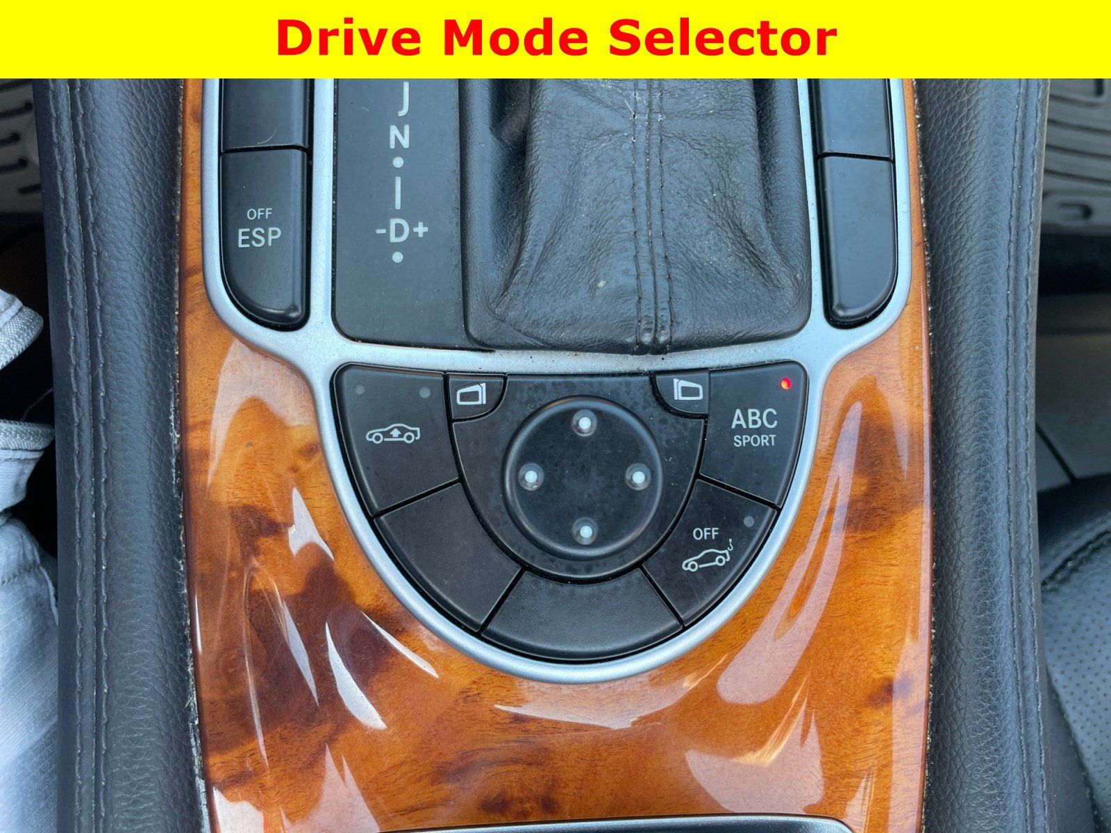Used 2007 Mercedes-Benz SL 550 image 31