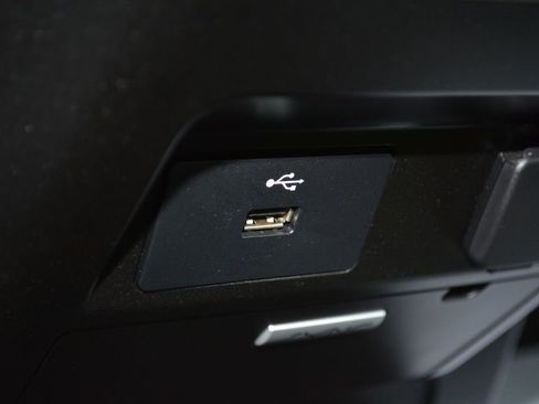 Used 2016 Ford F150 XLT w/ Equipment Group 301A Mid image 23