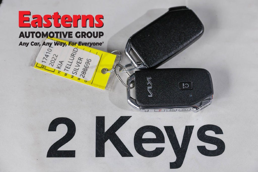 Used 2022 Kia Telluride LX FWD image 22