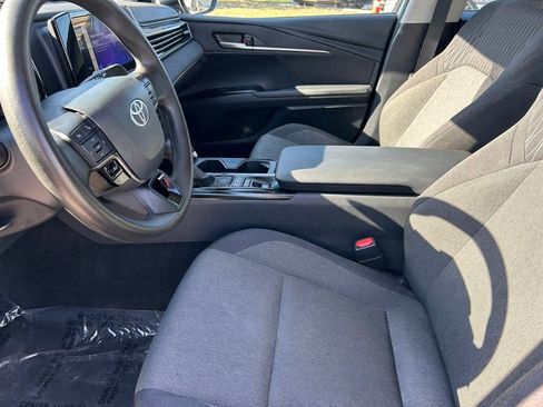 Certified 2025 Toyota Camry LE image 11