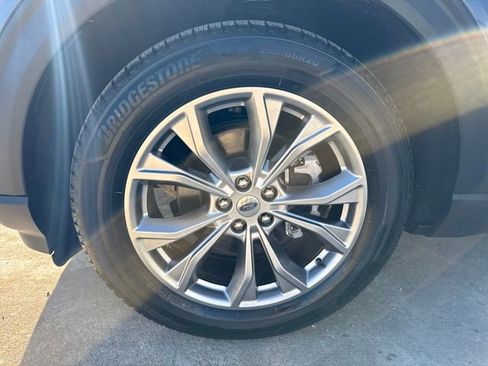 Used 2021 Ford Explorer Limited w/ Equipment Group 301A image 20