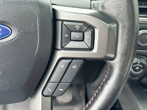 Used 2019 Ford F150 Lariat w/ Equipment Group 502A Luxury AWD/4WD image 30
