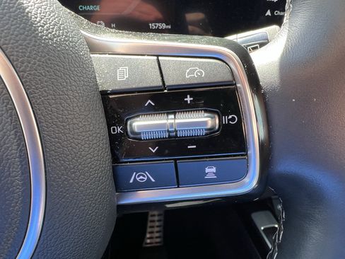 Used 2025 Kia Sorento SX Prestige image 20