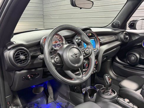 Used 2020 MINI Cooper S image 13