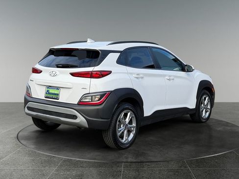Used 2023 Hyundai Kona SEL AWD/4WD image 9