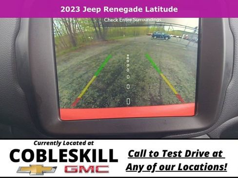 Used 2023 Jeep Renegade Latitude w/ Premium Group image 21