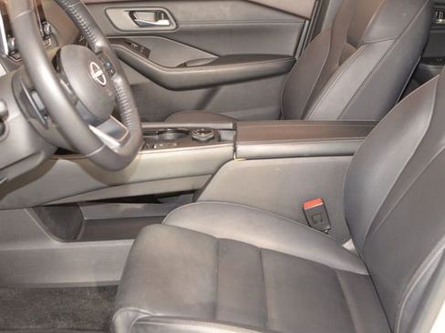 Used 2023 Nissan Rogue SL image 20