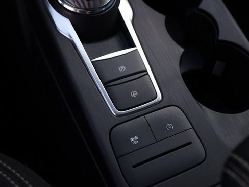 Used 2025 Ford Escape Active FWD image 18