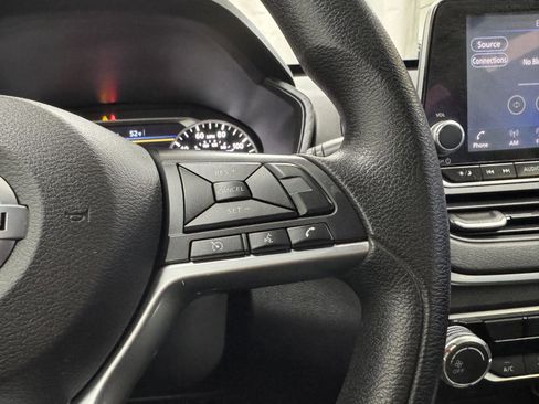 Used 2021 Nissan Altima 2.5 SV image 21