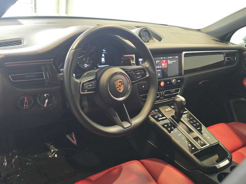 Used 2023 Porsche Macan GTS AWD/4WD image 4