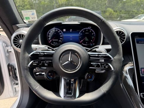 Certified 2022 Mercedes-Benz SL 63 AMG 4MATIC image 8