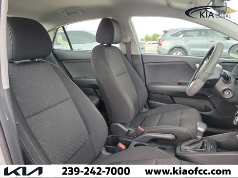 Used 2021 Kia Rio LX FWD image 8