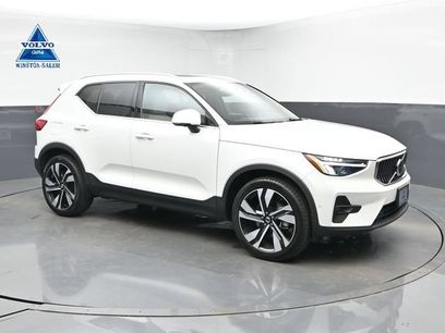 Used 2023 Volvo XC40 B5 Plus w/ Protection Package Premier