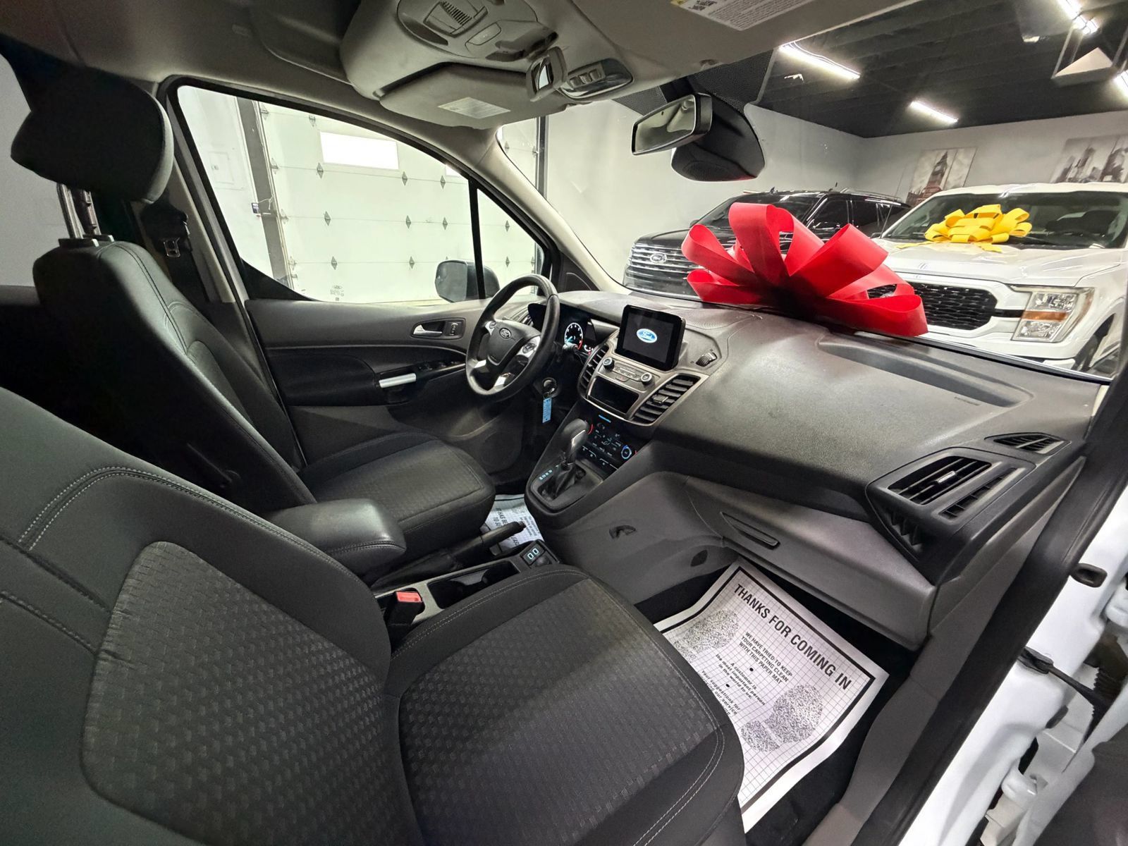 Used 2020 Ford Transit Connect XLT FWD image 31