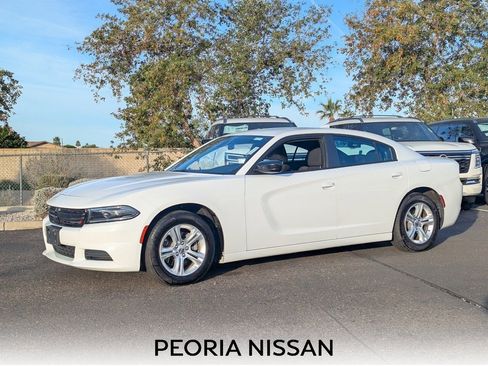 Used 2023 Dodge Charger SXT image 1