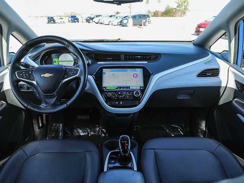 Used 2019 Chevrolet Bolt Premier w/ Infotainment Package image 12
