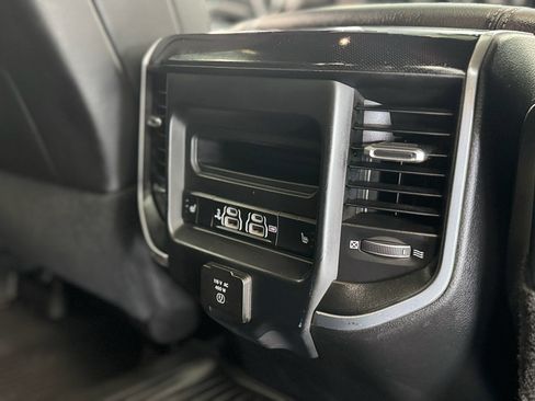 Used 2020 RAM 3500 Laramie AWD/4WD image 37