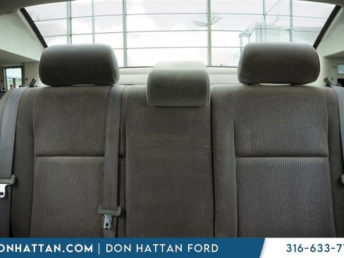 Used 2005 Toyota Corolla image 9