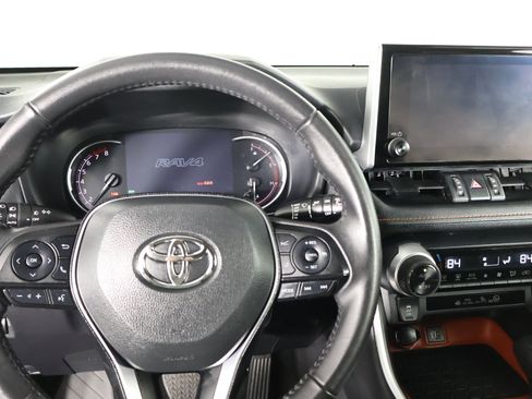 Used 2024 Toyota RAV4 Adventure image 16